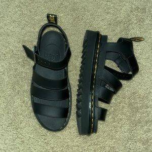 Dr. Martens BLAIRE